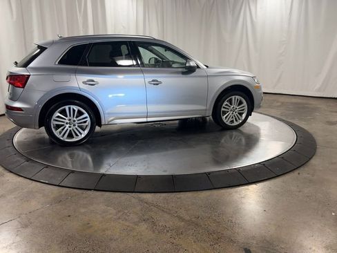Used 2018 Audi Q5 Prestige w/ Prestige Package image 9