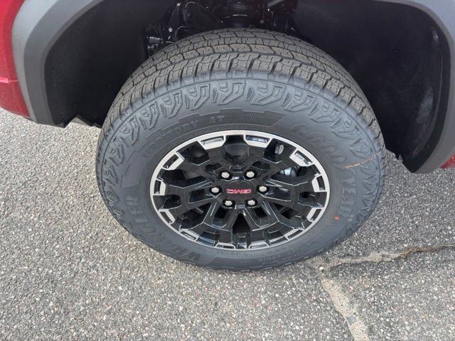 New 2026 GMC Canyon AT4 AWD/4WD image 10