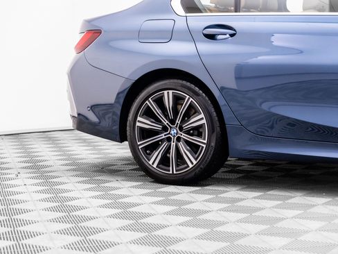 Certified 2025 BMW 330i xDrive Sedan AWD/4WD image 37