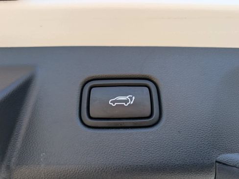 Used 2023 Hyundai Tucson SEL w/ Convenience Package AWD/4WD image 11