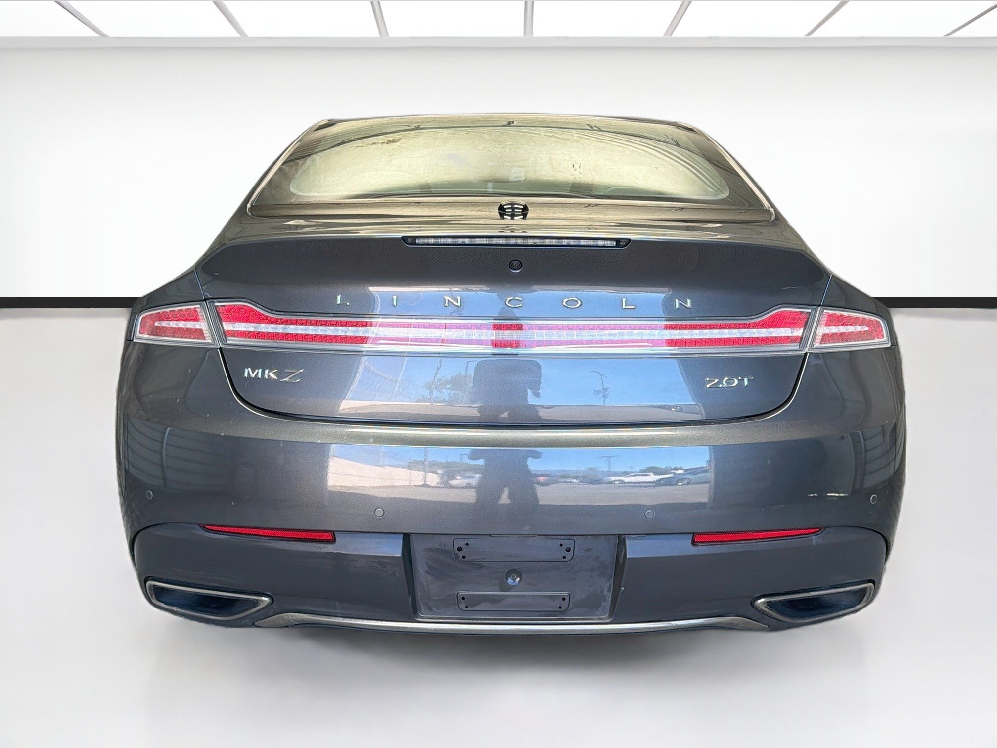 Used 2018 Lincoln MKZ Reserve FWD image 5