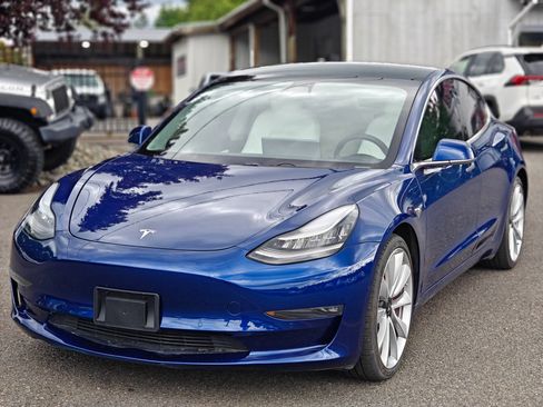 Used 2019 Tesla Model 3 Performance AWD/4WD image 5