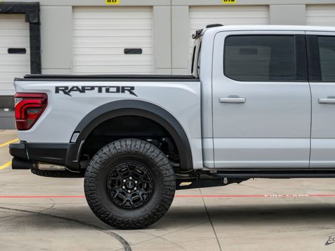 Used 2025 Ford F150 Raptor w/ Equipment Group 803A Raptor R AWD/4WD image 23