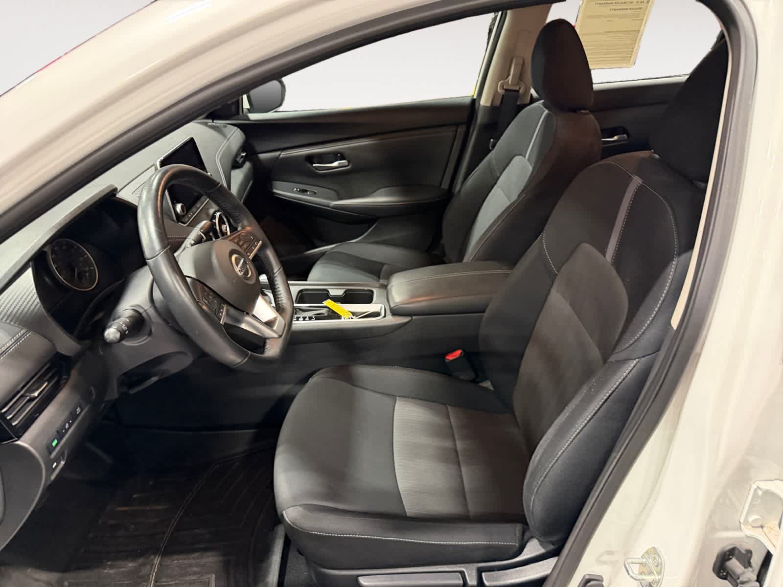 Used 2023 Nissan Sentra SV w/ All-Weather Package FWD image 10