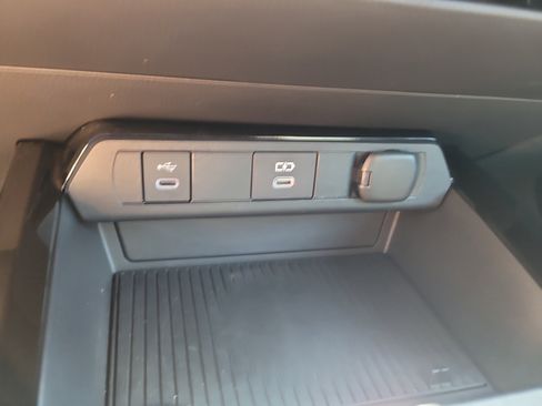 Certified 2024 Toyota Prius Prime image 26