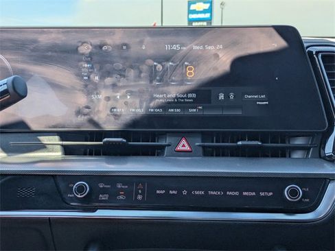 Used 2023 Kia Sportage SX image 20