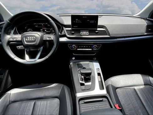 Used 2019 Audi Q5 2.0T Premium Plus w/ Premium Plus Package AWD/4WD image 7