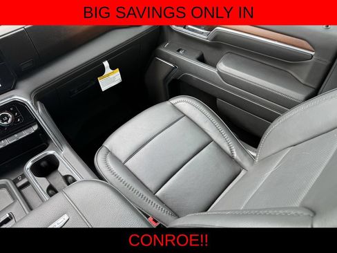 Used 2024 GMC Sierra 2500 Denali w/ Denali Reserve Package AWD/4WD image 27