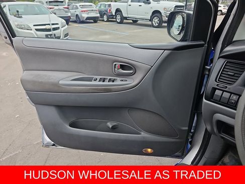 Used 2005 MAZDA MPV LX w/ Floor & Cargo Mat Pkg FWD image 27