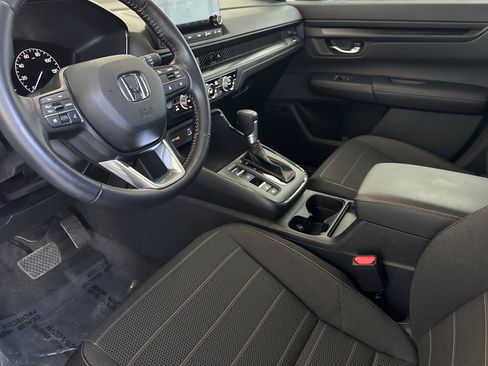 Used 2025 Honda CR-V Sport image 4