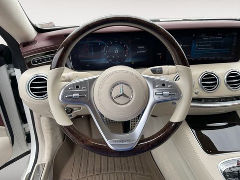 Used 2020 Mercedes-Benz S 560 4MATIC Coupe image 14