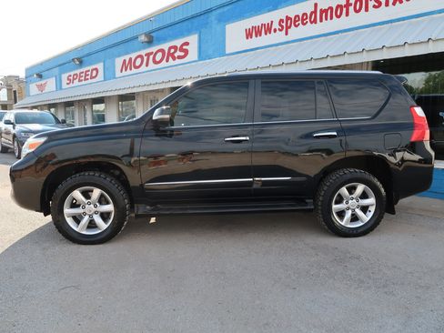 Used 2013 Lexus GX 460 image 3