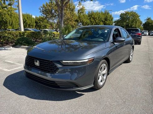 Used 2025 Honda Accord LX image 2