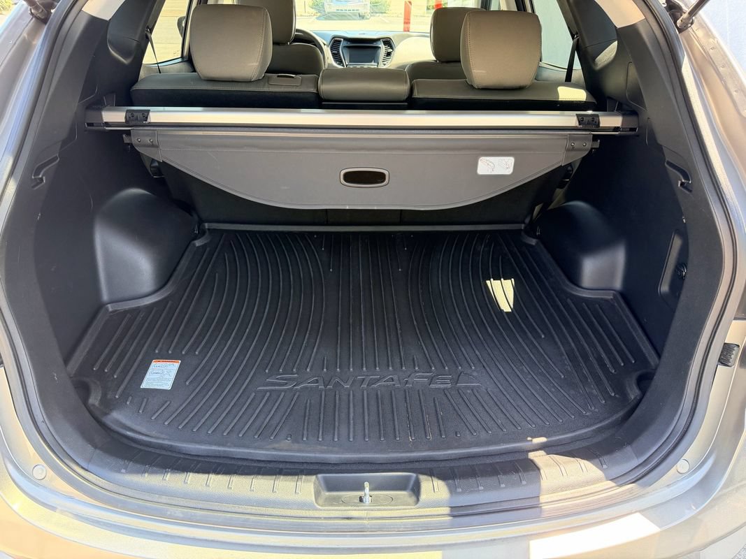 Used 2018 Hyundai Santa Fe Sport w/ 2.4L Value Package 02 FWD image 14