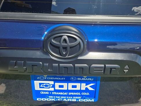Used 2024 Toyota 4Runner TRD Off-Road Premium w/ Moonroof Package AWD/4WD image 33
