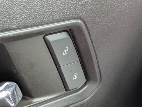 Certified 2024 GMC Canyon Elevation w/ Convenience Package image 28