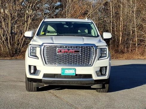 Certified 2022 GMC Yukon Denali image 6