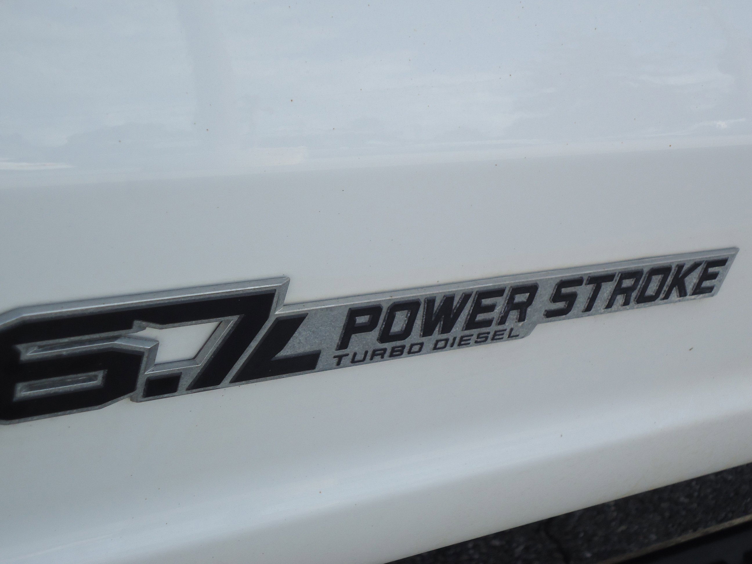 Used 2023 Ford F550 4x4 Regular Cab Super Duty image 11
