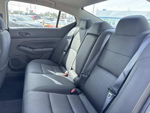 Used 2023 Nissan Altima 2.5 SV image 16