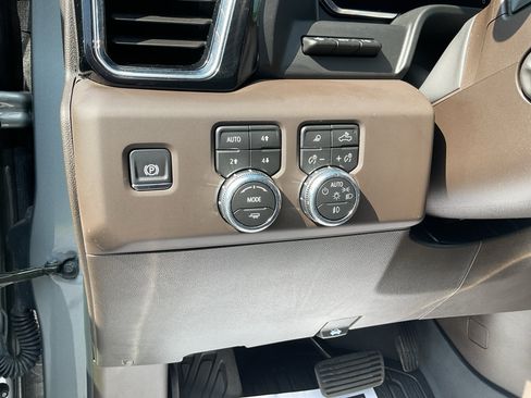 Used 2026 GMC Sierra 1500 Denali w/ Technology Package AWD/4WD image 21