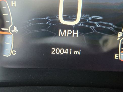 Used 2025 Jeep Compass Latitude AWD/4WD image 24