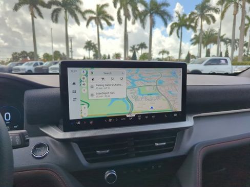 Used 2025 Ford Explorer ST-Line w/ Premium Package RWD image 8