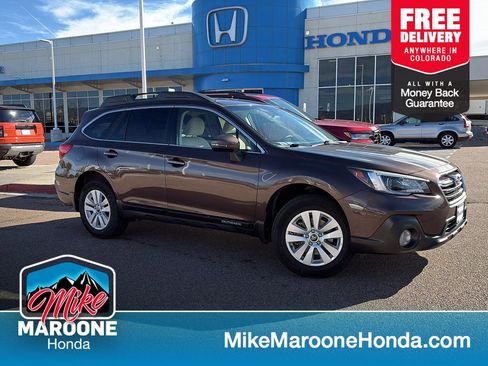 Used 2019 Subaru Outback 2.5i Premium image 1