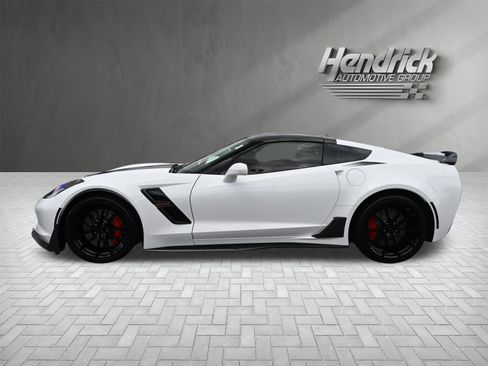 Used 2017 Chevrolet Corvette Grand Sport w/ Battery Protection Package RWD image 8