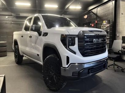 New 2026 GMC Sierra 1500 Pro w/ Pro Value Package