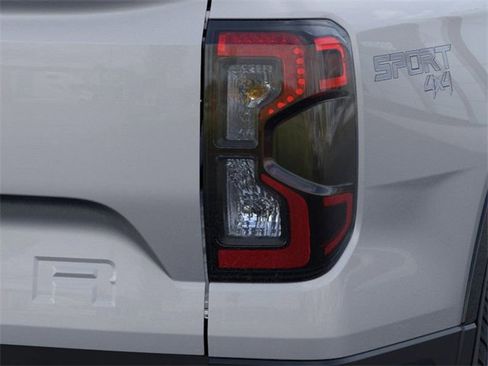 New 2024 Ford Ranger Lariat w/ Trailer Tow Package image 21