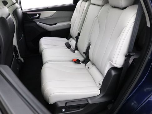 Certified 2024 Acura MDX SH-AWD w/ Technology Package image 10