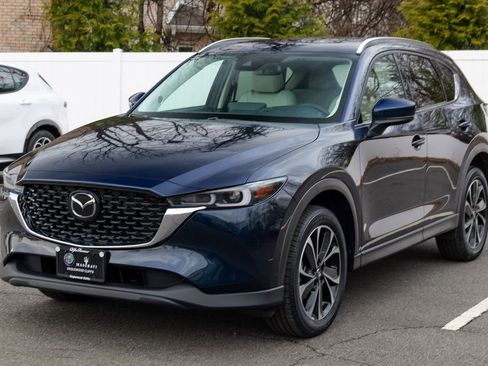 Used 2023 MAZDA CX-5 AWD 2.5 S w/ Premium Plus Pkg image 3