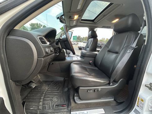 Used 2011 GMC Sierra 2500 Denali w/ LPO, Protection Package AWD/4WD image 19
