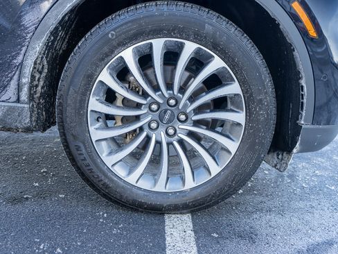 Used 2024 Lincoln Aviator Reserve image 11