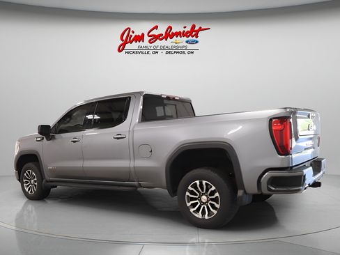 Used 2021 GMC Sierra 1500 AT4 w/ AT4 Premium Package AWD/4WD image 4
