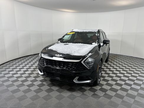 Certified 2023 Kia Sportage SX image 4