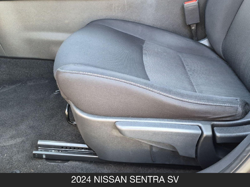 Certified 2024 Nissan Sentra SV FWD image 15