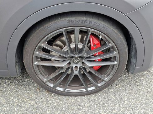 Used 2022 Maserati Levante Modena S image 8