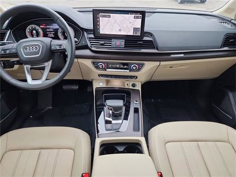 Used 2023 Audi Q5 2.0T Premium Plus w/ Premium Plus Package image 13