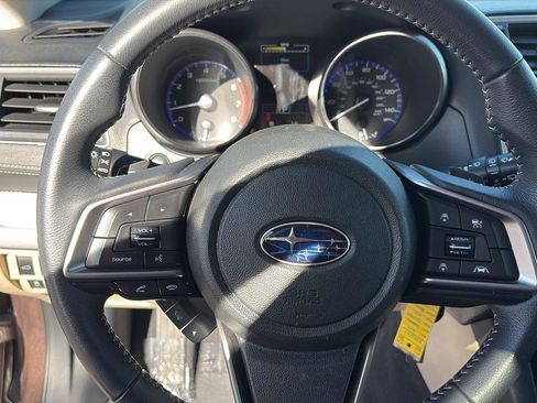 Used 2019 Subaru Outback 2.5i Premium image 18