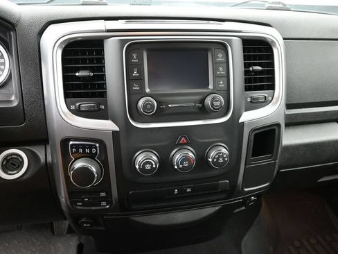 Used 2024 RAM 1500 Classic SLT AWD/4WD image 8