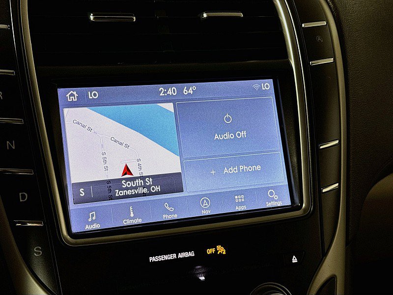 Used 2019 Lincoln Nautilus Select w/ Cargo Utility Package FWD image 14