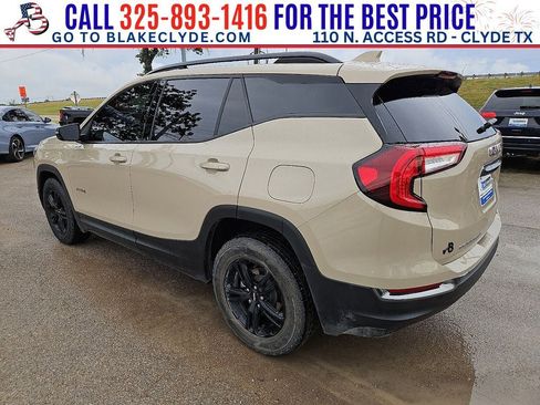 Used 2022 GMC Terrain AT4 AWD/4WD image 4