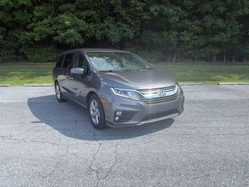 Used 2019 Honda Odyssey EX image 7