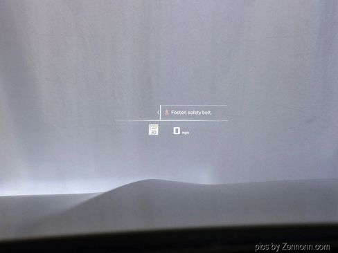 Certified 2025 BMW X6 M60i image 18