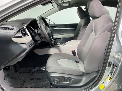 Certified 2023 Toyota Camry LE FWD image 10