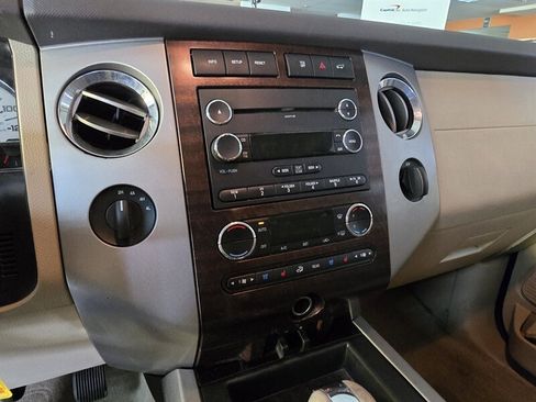 Used 2014 Ford Expedition EL XLT w/ Equipment Group 202A AWD/4WD image 25