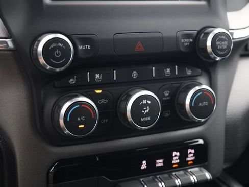 Used 2022 RAM 1500 Laramie w/ Sport Appearance Package AWD/4WD image 18