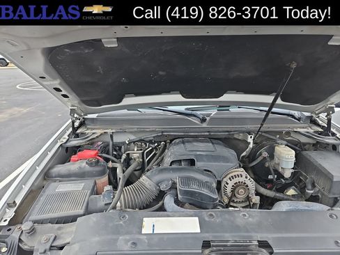 Used 2010 Chevrolet Tahoe LTZ AWD/4WD image 13