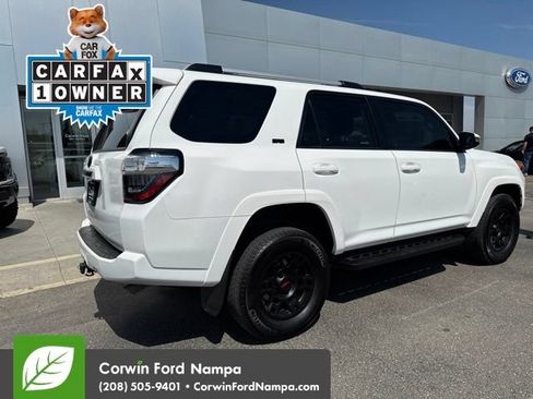 Used 2021 Toyota 4Runner SR5 Premium w/ Moonroof Package AWD/4WD image 6